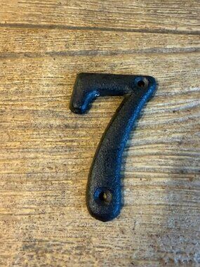 Number "7" (Seven) House Adress Number Solid Cast Iron 3 5/8" tall 13021-7